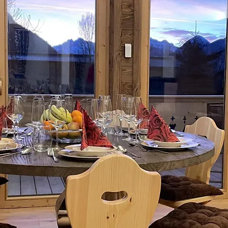 Alpenchalet Waldruhe * Scheffach